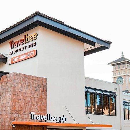 Travelbee Airport Inn Мактан Экстерьер фото